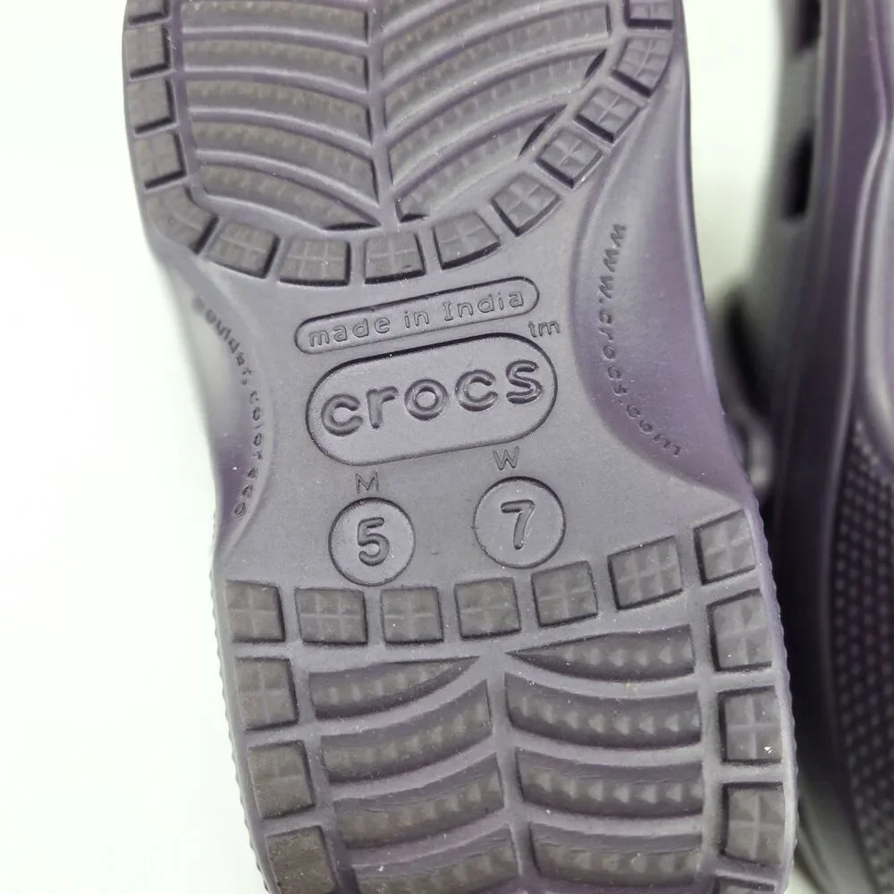 Crocs Classic Clog Purple Men’s 5 Women’s 7 Unisex Worn Once